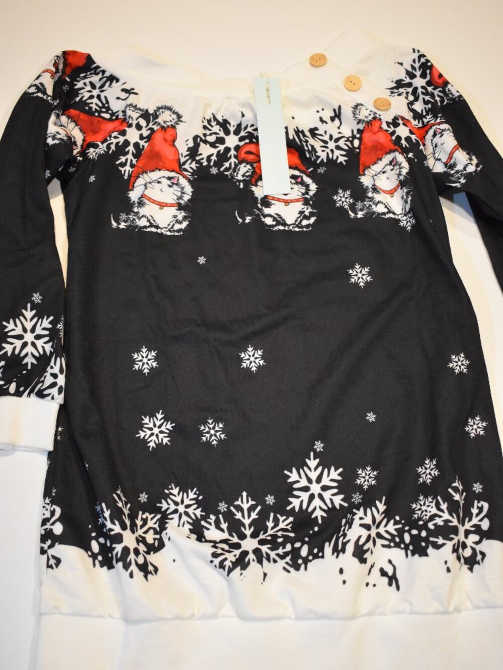 NWT Lidressfo Women’s Christmas Cat Sweatshirt Size Small Santa Snowflake